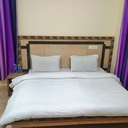 Verma Guest House Дхарамсала Екстериор снимка