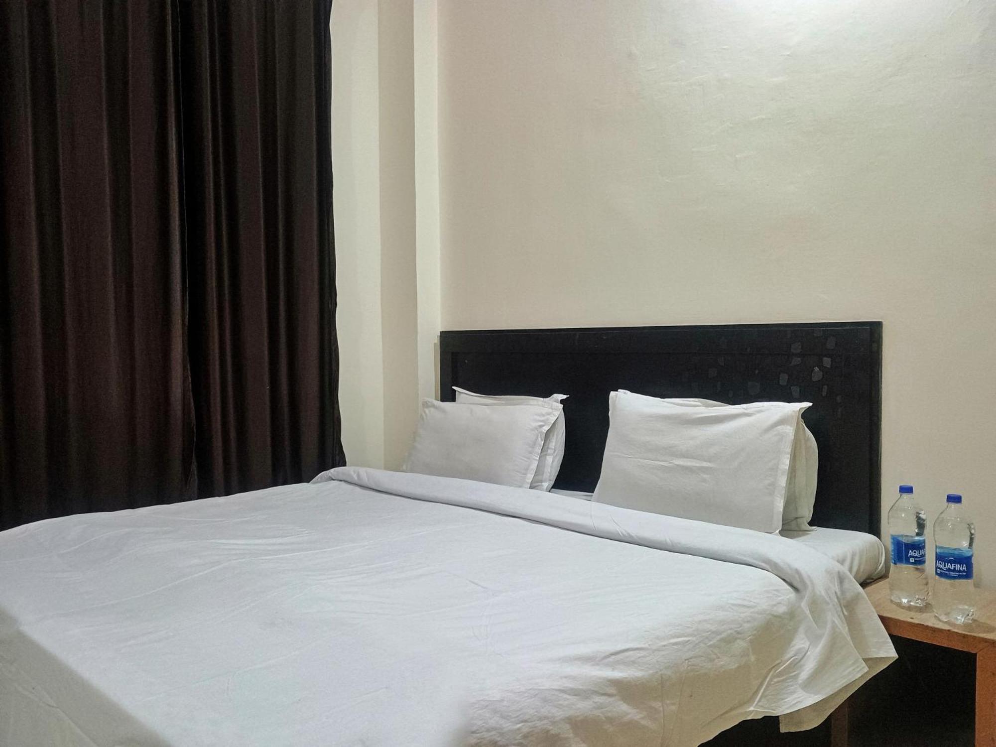 Verma Guest House Дхарамсала Екстериор снимка