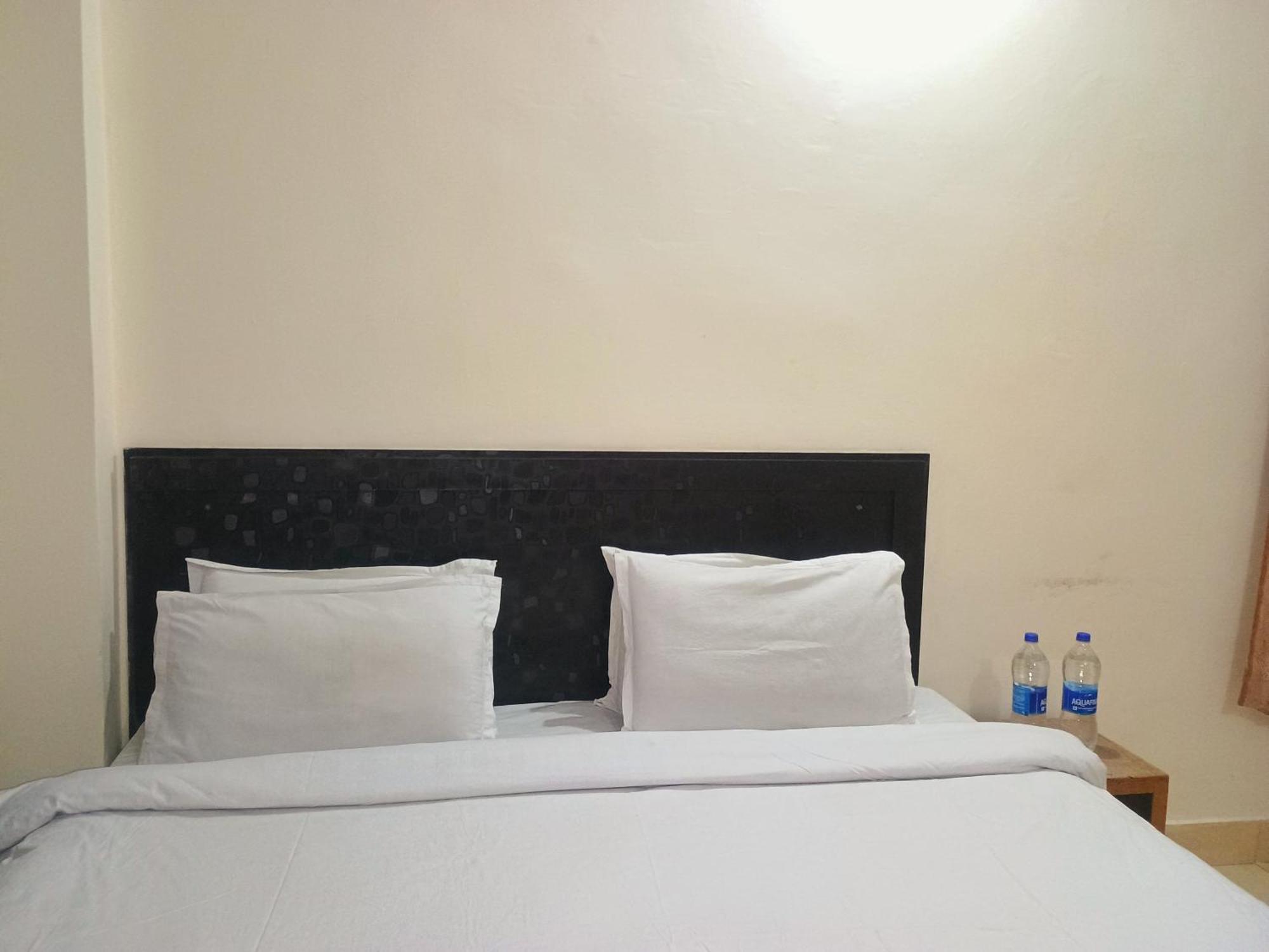 Verma Guest House Дхарамсала Екстериор снимка